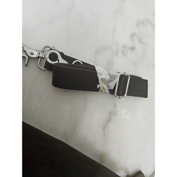 NWT Joann Marie Women's Black Leather Crossbody Wallet Organizer Macro Bag - Picture 8 of 10